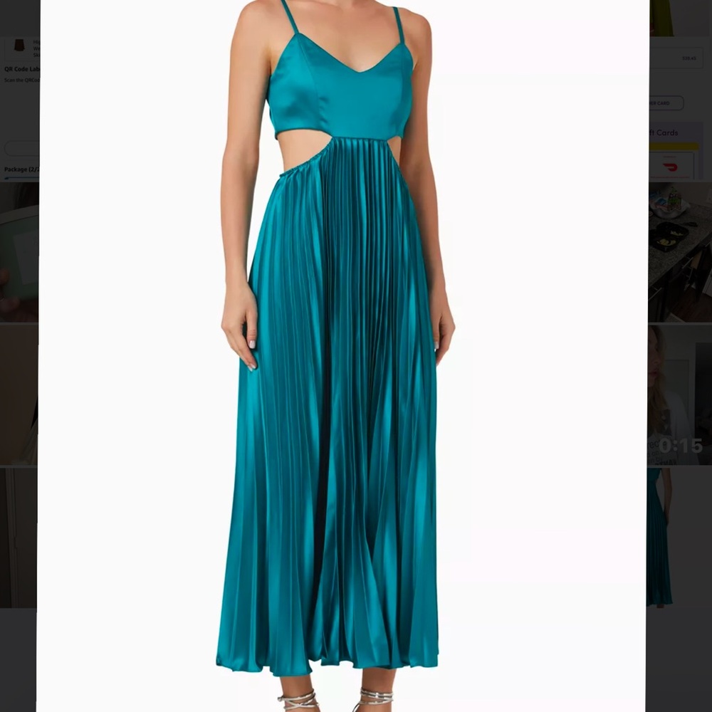 Elle Zeitoune turquoise gown